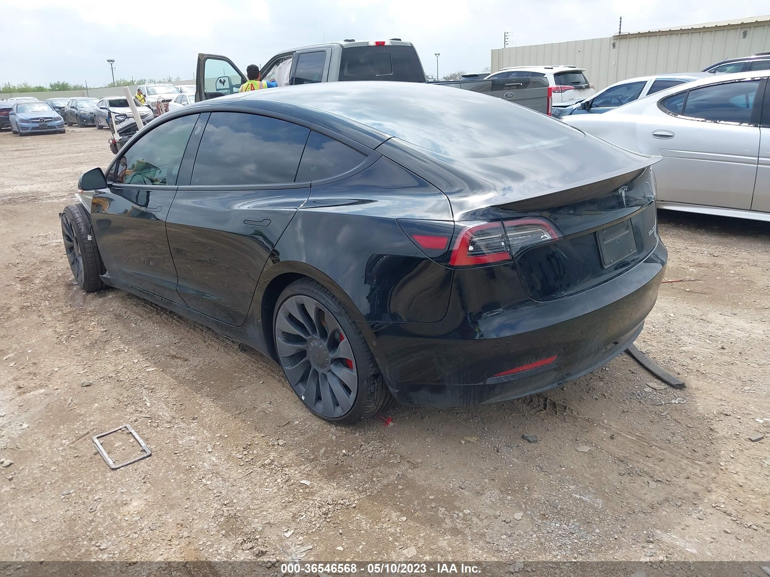 Photo 2 VIN: 5YJ3E1EC8NF314852 - TESLA MODEL 3 