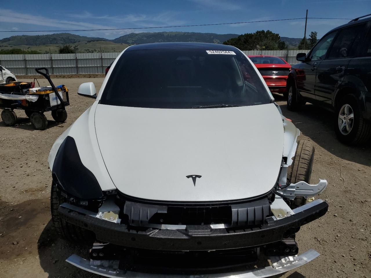 Photo 4 VIN: 5YJ3E1EC8PF507716 - TESLA MODEL 3 