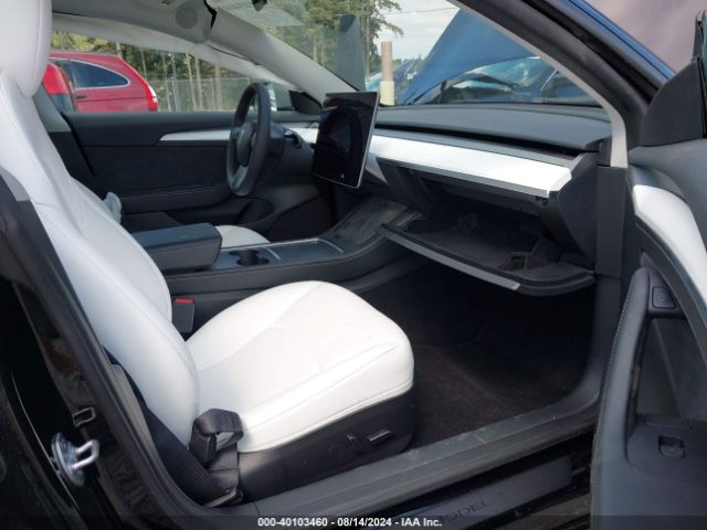 Photo 4 VIN: 5YJ3E1EC8PF667451 - TESLA MODEL 3 