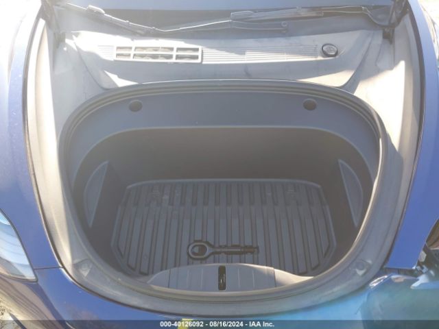 Photo 9 VIN: 5YJ3E1EC8PF667921 - TESLA MODEL 3 