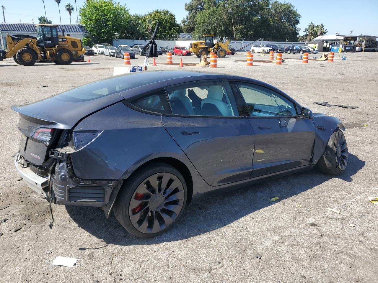 Photo 2 VIN: 5YJ3E1EC9NF128656 - TESLA MODEL 3 