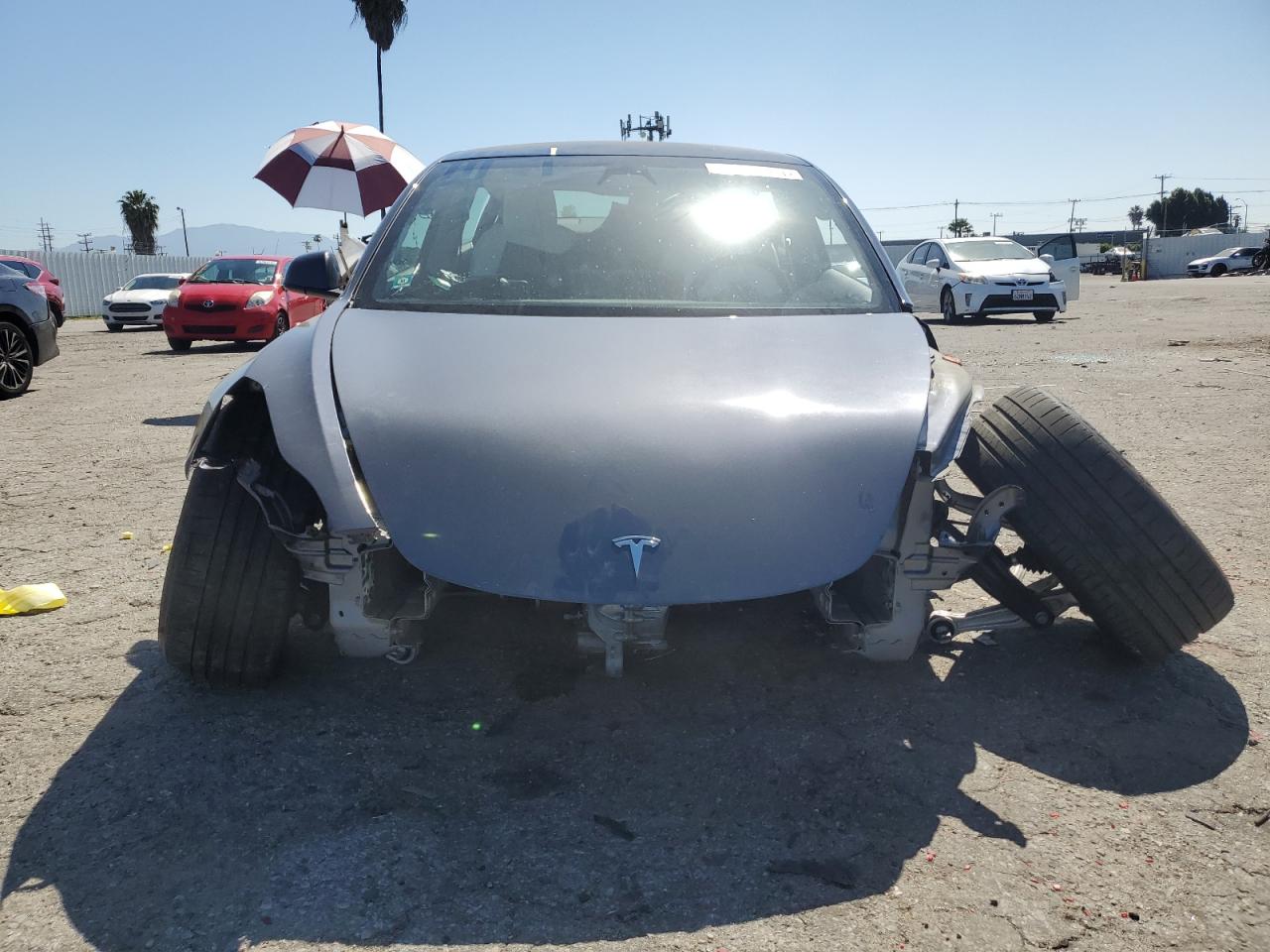 Photo 4 VIN: 5YJ3E1EC9NF128656 - TESLA MODEL 3 