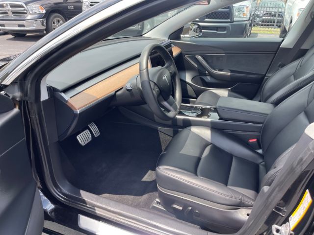 Photo 2 VIN: 5YJ3E1ECXLF713050 - TESLA MODEL 3 