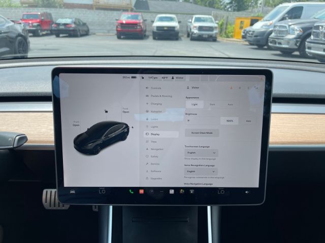 Photo 4 VIN: 5YJ3E1ECXLF713050 - TESLA MODEL 3 