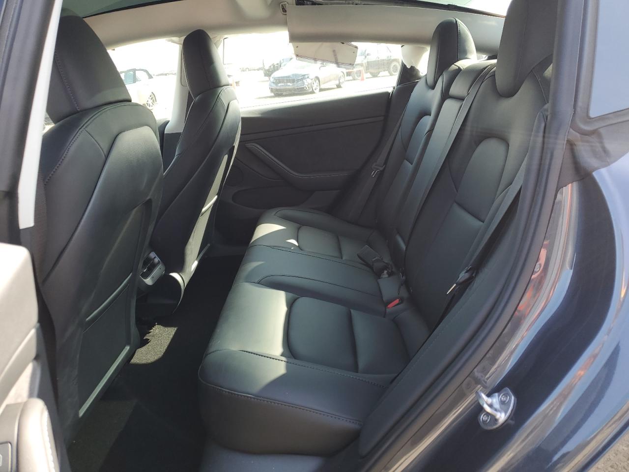 Photo 9 VIN: 5YJ3E1ECXPF509998 - TESLA MODEL 3 