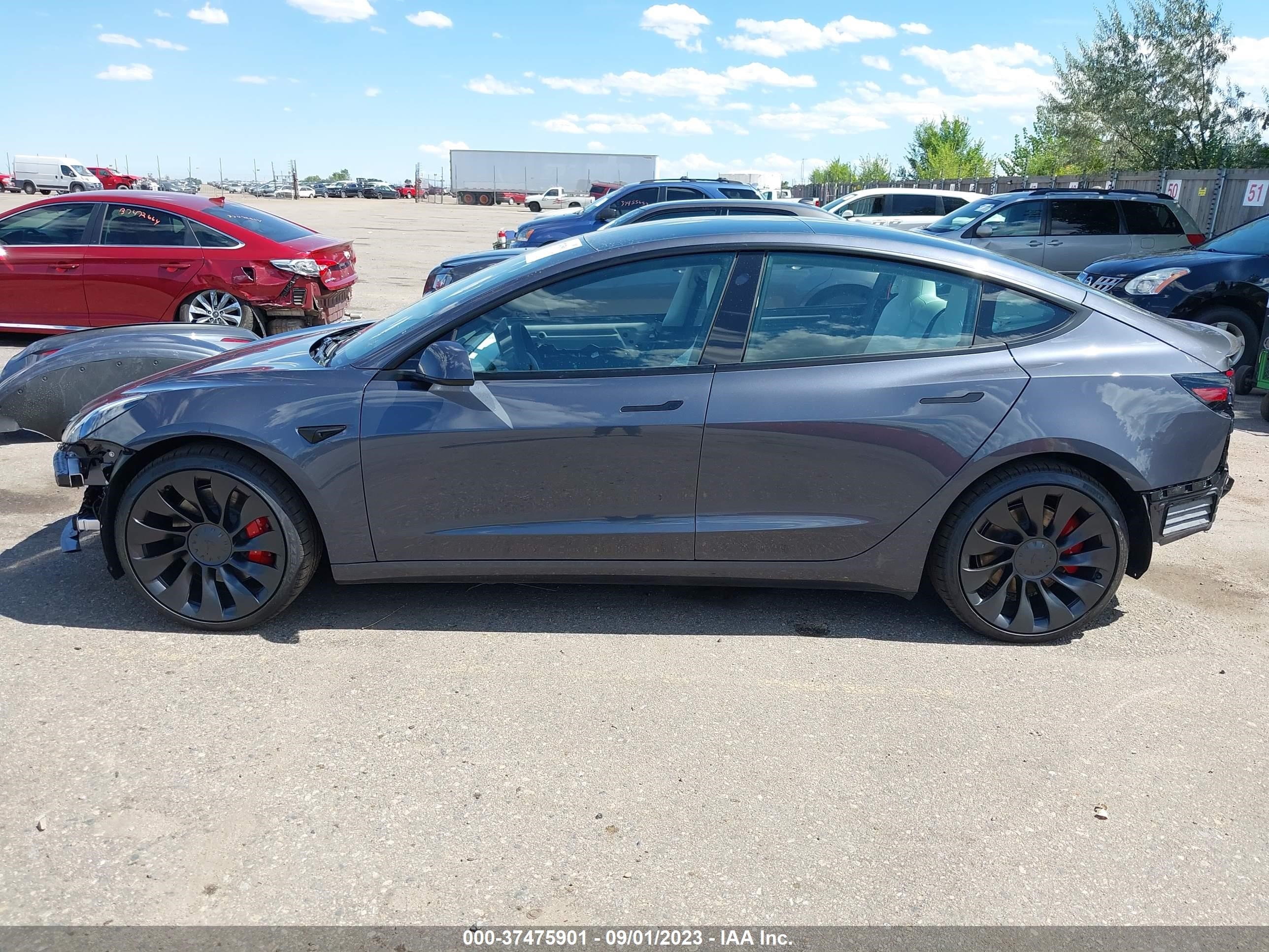 Photo 13 VIN: 5YJ3E1ECXPF580506 - TESLA MODEL 3 