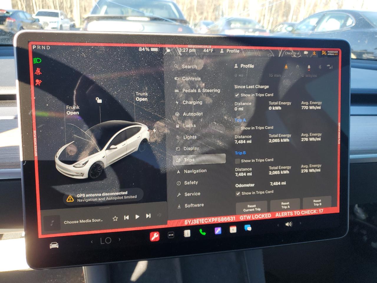 Photo 8 VIN: 5YJ3E1ECXPF586631 - TESLA MODEL 3 