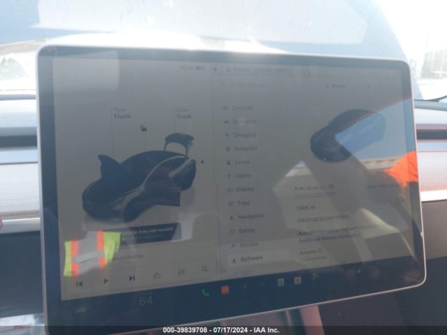 Photo 6 VIN: 5YJ3E1ECXPF711000 - TESLA MODEL 3 