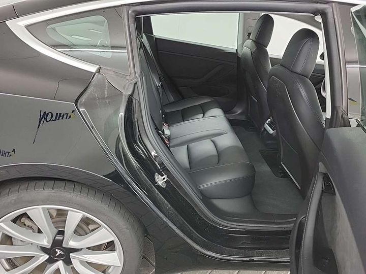 Photo 6 VIN: 5YJ3E7EA0KF377411 - TESLA MODEL 3 