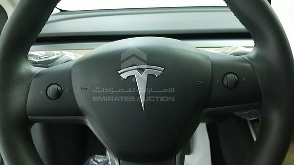 Photo 12 VIN: 5YJ3E7EA0LF553391 - TESLA MODEL 3 