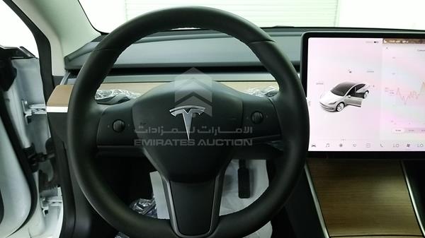 Photo 13 VIN: 5YJ3E7EA0LF553391 - TESLA MODEL 3 