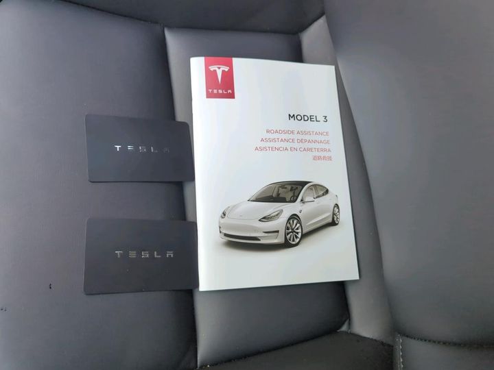 Photo 15 VIN: 5YJ3E7EA1KF378888 - TESLA MODEL 