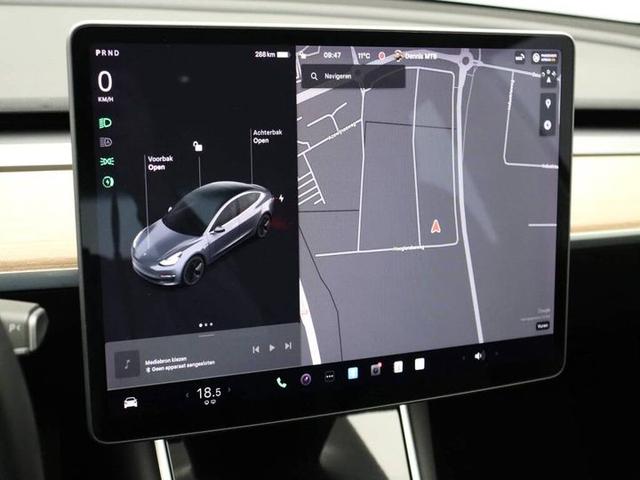 Photo 10 VIN: 5YJ3E7EA2KF370072 - TESLA MODEL 3 