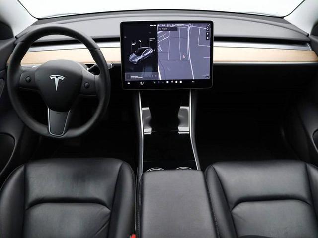 Photo 14 VIN: 5YJ3E7EA2KF370072 - TESLA MODEL 3 