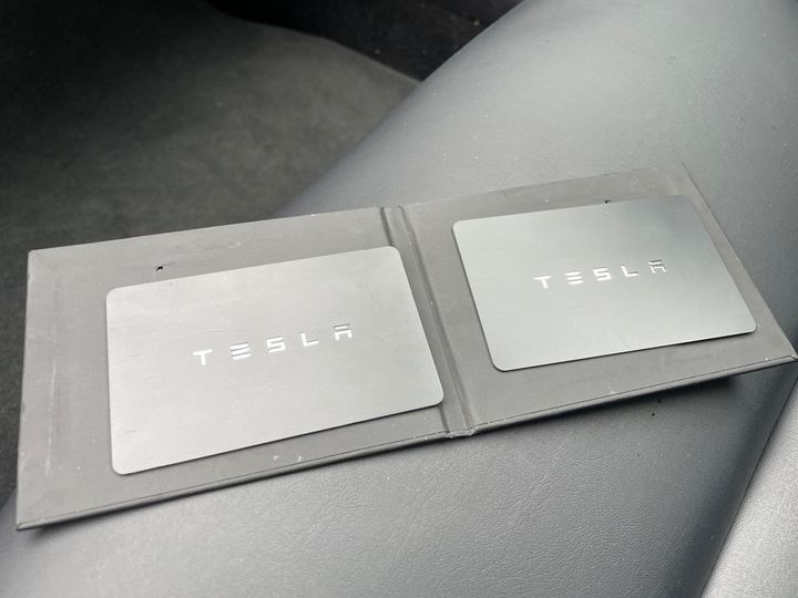 Photo 14 VIN: 5YJ3E7EA2KF465294 - TESLA MODEL 