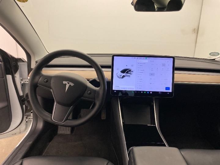 Photo 22 VIN: 5YJ3E7EA3KF470102 - TESLA MODEL 3 SALOON 