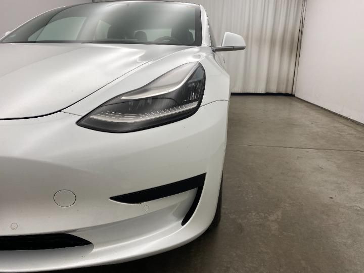 Photo 5 VIN: 5YJ3E7EA3KF470102 - TESLA MODEL 3 SALOON 