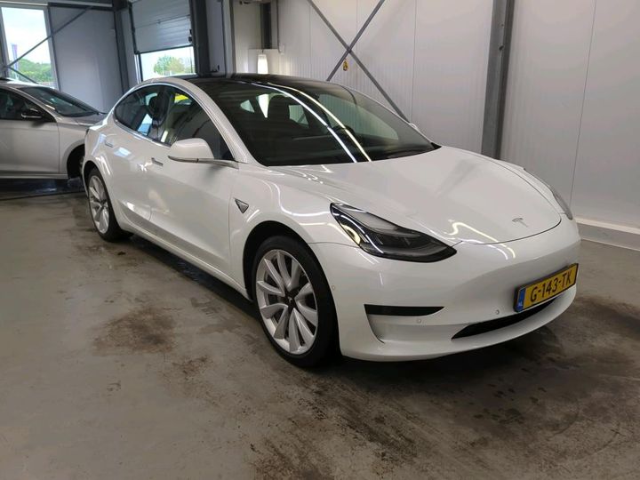 Photo 1 VIN: 5YJ3E7EA3LF605628 - TESLA 3 