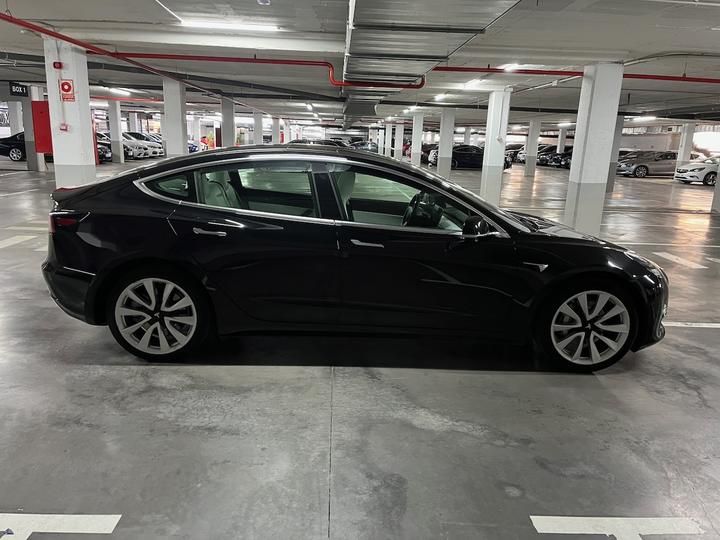 Photo 3 VIN: 5YJ3E7EA4KF380134 - TESLA MODEL 3 SALOON 