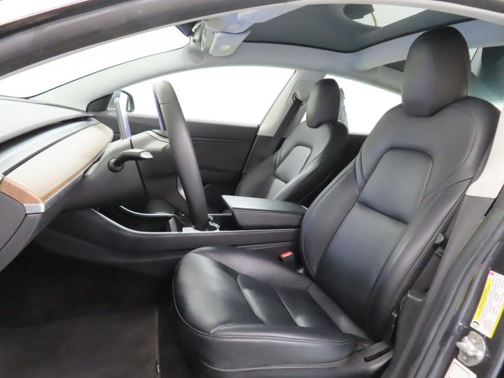 Photo 8 VIN: 5YJ3E7EA5KF374844 - TESLA MODEL 3 