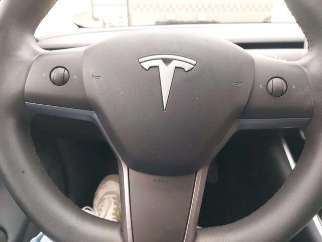 Photo 16 VIN: 5YJ3E7EA5LF531600 - TESLA MODEL 