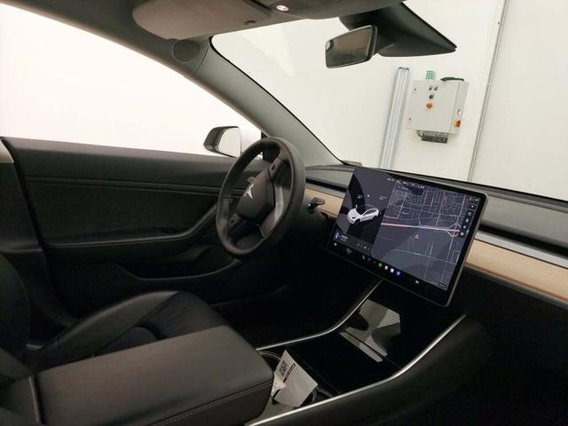 Photo 2 VIN: 5YJ3E7EA5LF531600 - TESLA MODEL 