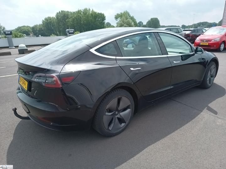 Photo 16 VIN: 5YJ3E7EA6KF371001 - TESLA MODEL 3 