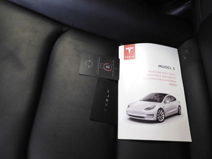 Photo 11 VIN: 5YJ3E7EA6KF373489 - TESLA MODEL 3 