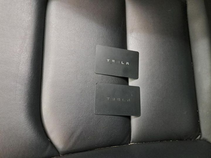 Photo 3 VIN: 5YJ3E7EA6KF489193 - TESLA MODEL 