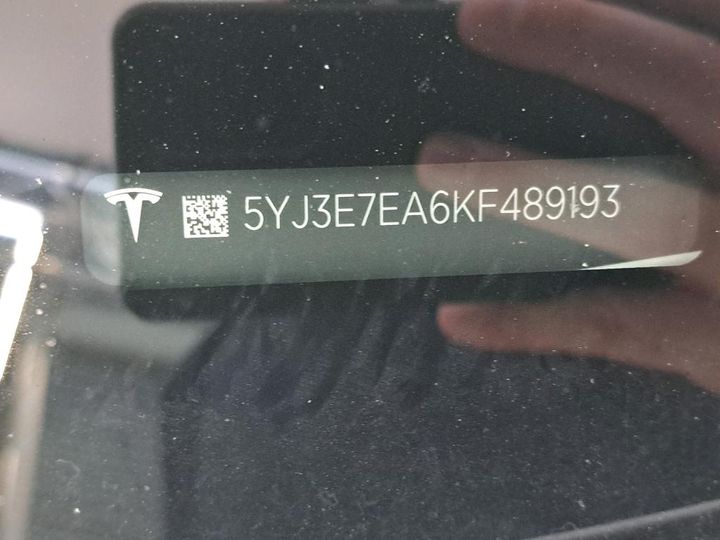 Photo 5 VIN: 5YJ3E7EA6KF489193 - TESLA MODEL 