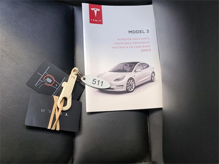 Photo 9 VIN: 5YJ3E7EA7KF522735 - TESLA 3 