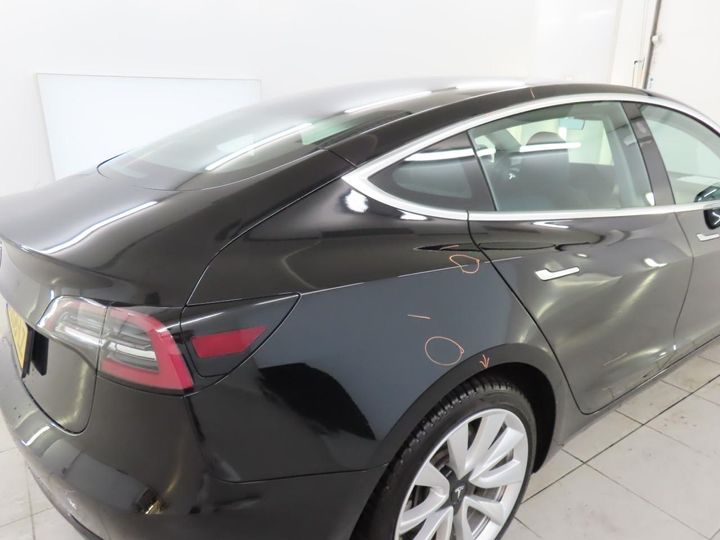 Photo 16 VIN: 5YJ3E7EA7KF525733 - TESLA MODEL 3 