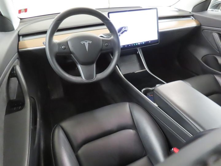 Photo 2 VIN: 5YJ3E7EA7KF525733 - TESLA MODEL 3 