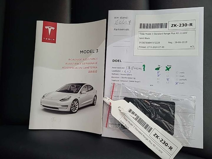 Photo 12 VIN: 5YJ3E7EA8KF372229 - TESLA MODEL 3 