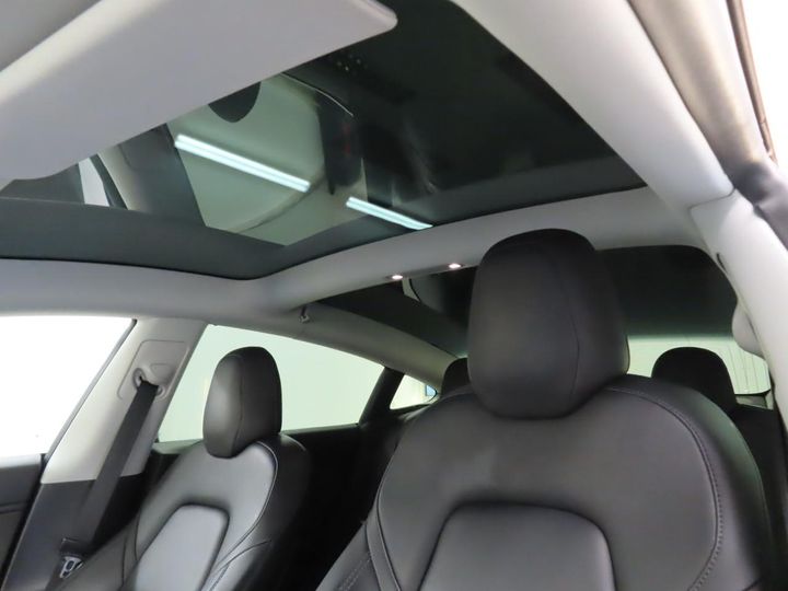 Photo 14 VIN: 5YJ3E7EA8KF379665 - TESLA MODEL 3 