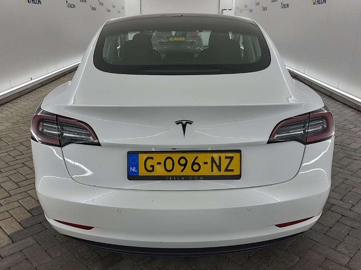 Photo 14 VIN: 5YJ3E7EA8KF500761 - TESLA MODEL 3 