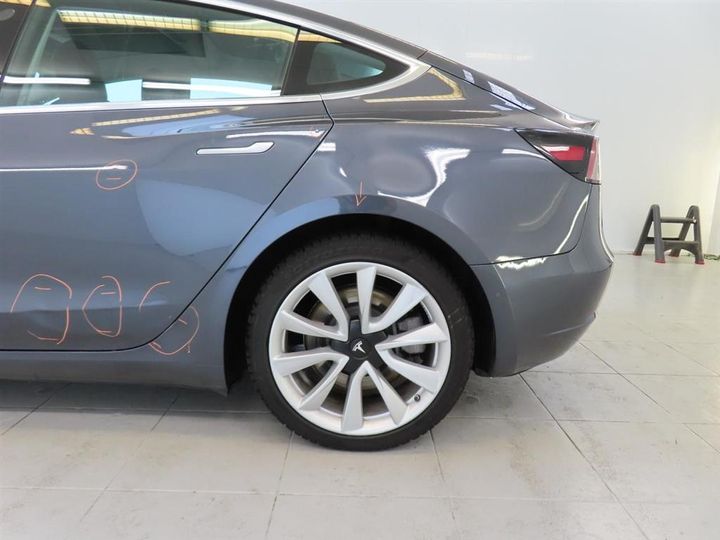 Photo 28 VIN: 5YJ3E7EA9KF378184 - TESLA MODEL 3 