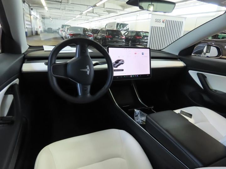 Photo 5 VIN: 5YJ3E7EAXLF380480 - TESLA MODEL 3 