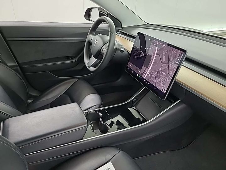 Photo 5 VIN: 5YJ3E7EAXLF654700 - TESLA MODEL 3 