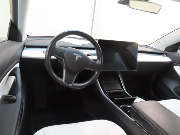 Photo 2 VIN: 5YJ3E7EB0KF215920 - TESLA MODEL 3 