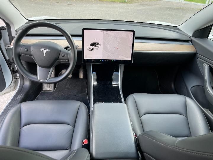 Photo 13 VIN: 5YJ3E7EB0KF229834 - TESLA MODEL 3 