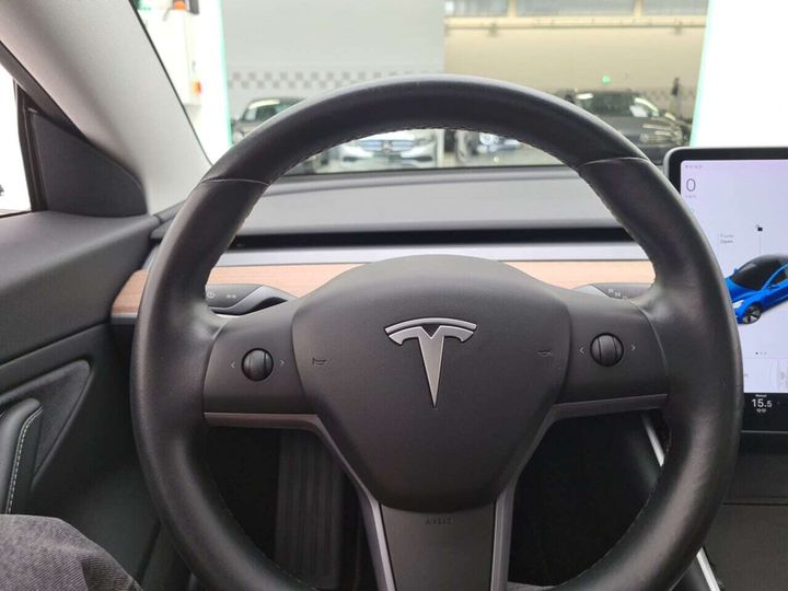 Photo 9 VIN: 5YJ3E7EB0KF243703 - TESLA MODEL 