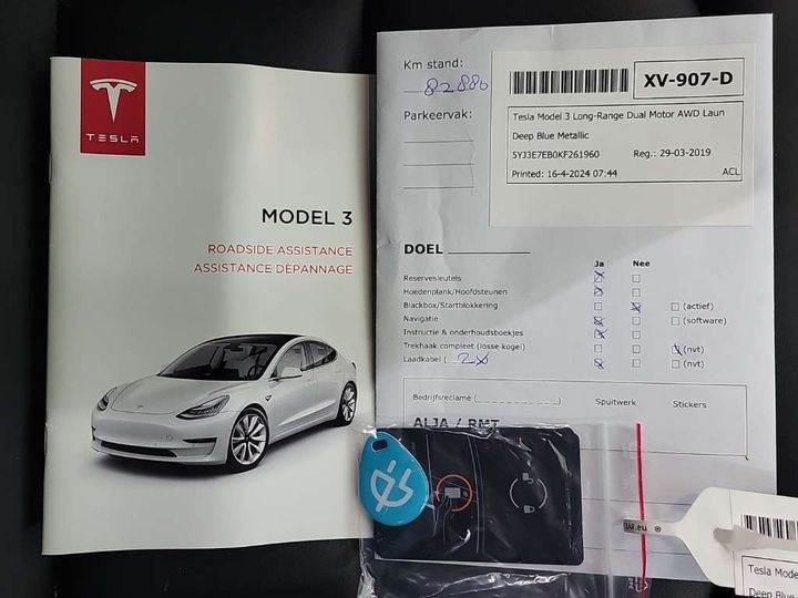 Photo 11 VIN: 5YJ3E7EB0KF261960 - TESLA MODEL 3 