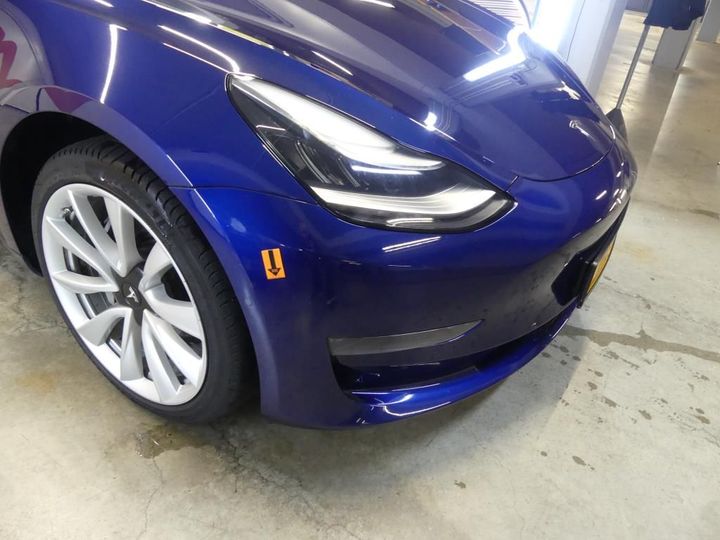 Photo 22 VIN: 5YJ3E7EB1KF218227 - TESLA MODEL 3 