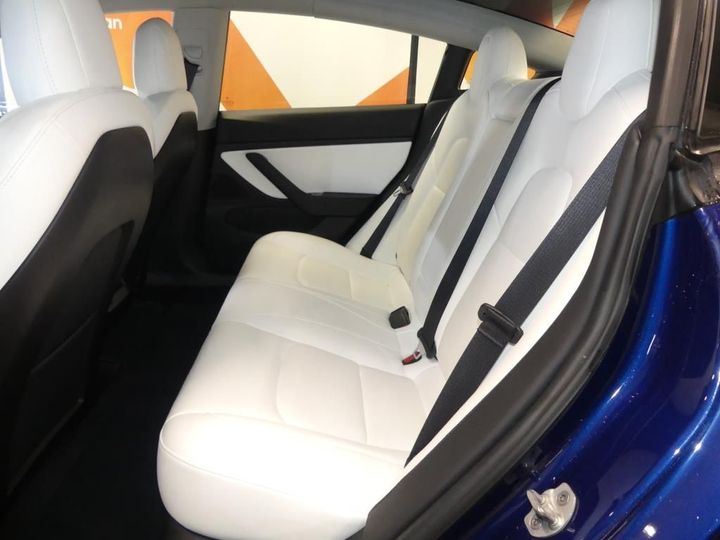 Photo 9 VIN: 5YJ3E7EB1KF218227 - TESLA MODEL 3 