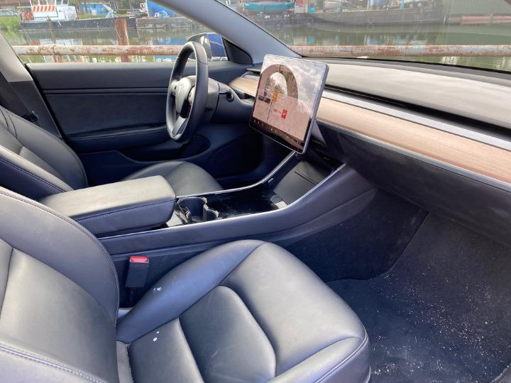 Photo 6 VIN: 5YJ3E7EB1KF383971 - TESLA MODEL 3 SALOON 