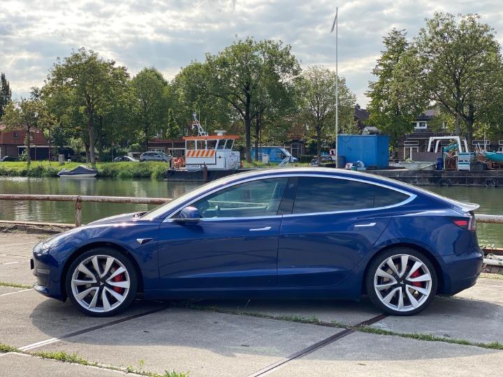 Photo 8 VIN: 5YJ3E7EB1KF383971 - TESLA MODEL 3 SALOON 