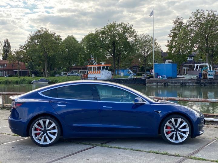 Photo 9 VIN: 5YJ3E7EB1KF383971 - TESLA MODEL 3 SALOON 