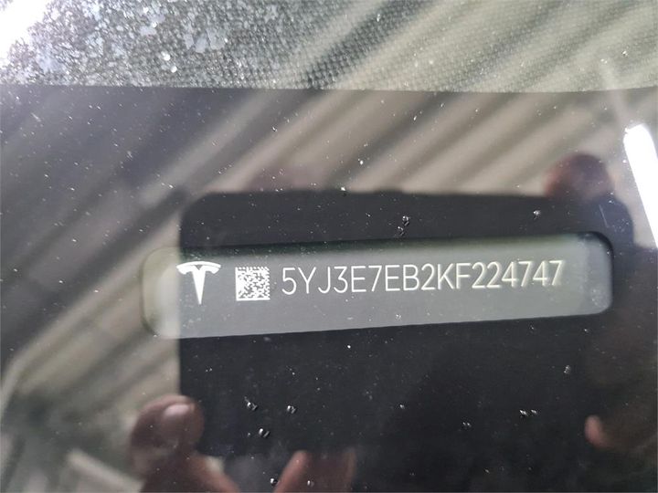 Photo 8 VIN: 5YJ3E7EB2KF224747 - TESLA 3 