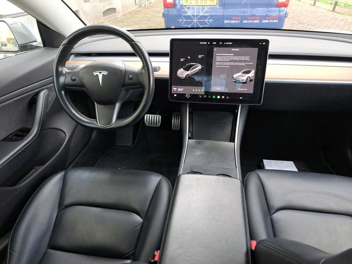 Photo 5 VIN: 5YJ3E7EB2KF225557 - TESLA MODEL 